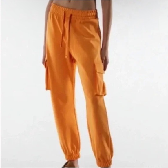 Zara Pants - Zara Cargo Sweatpants